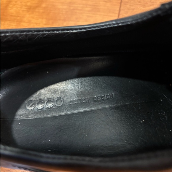 Ecco Black Leather sneakers size 9 - Picture 8 of 8